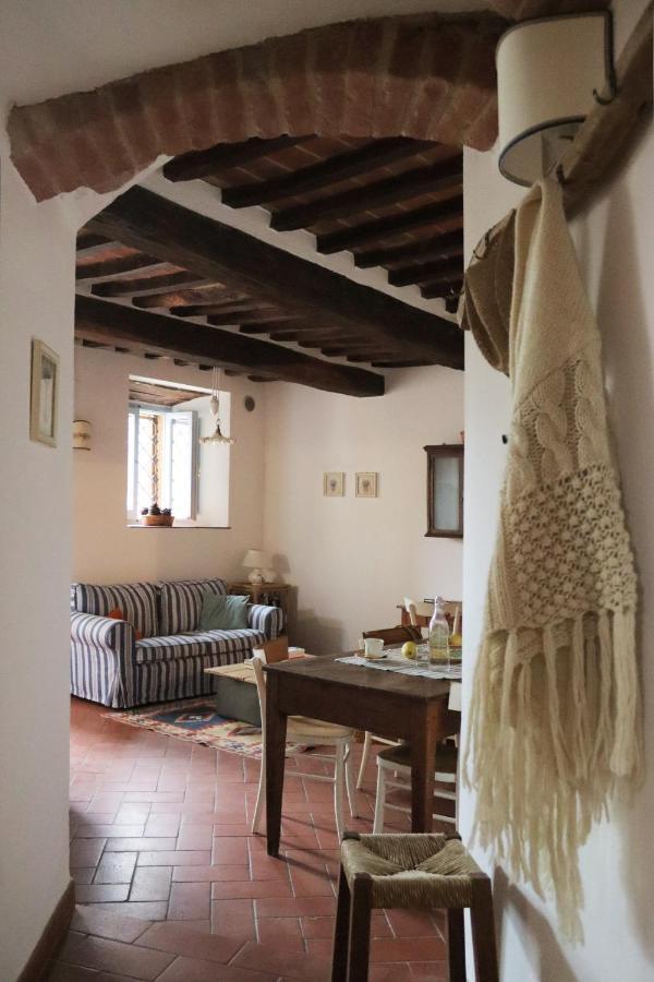 Il Piratello - Agriturismo Baldeschi Apartment ตัวโร ซุล ตราซิเมโน ภายนอก รูปภาพ